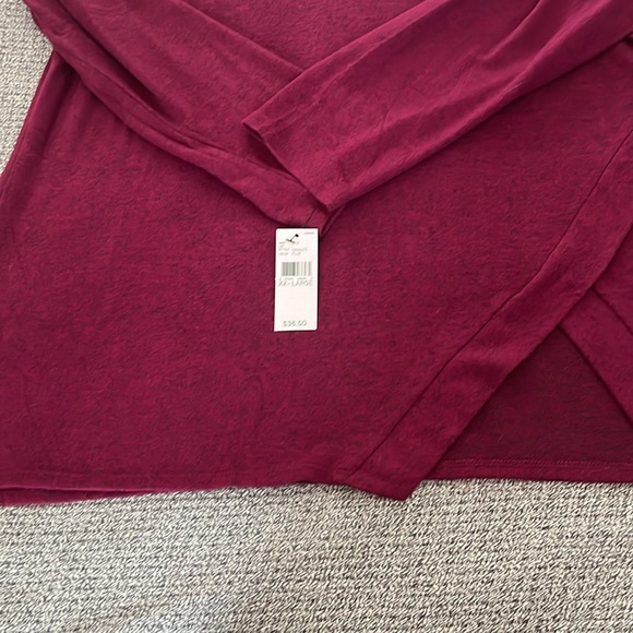 Women's berry colored sweater. Size XXL. NWT. - Picture 2 of 3